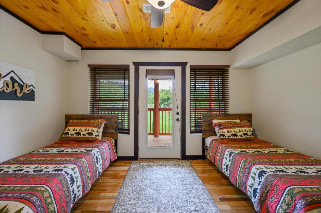 Smoky Mountain Chalet Pigeon Forge Εξωτερικό φωτογραφία