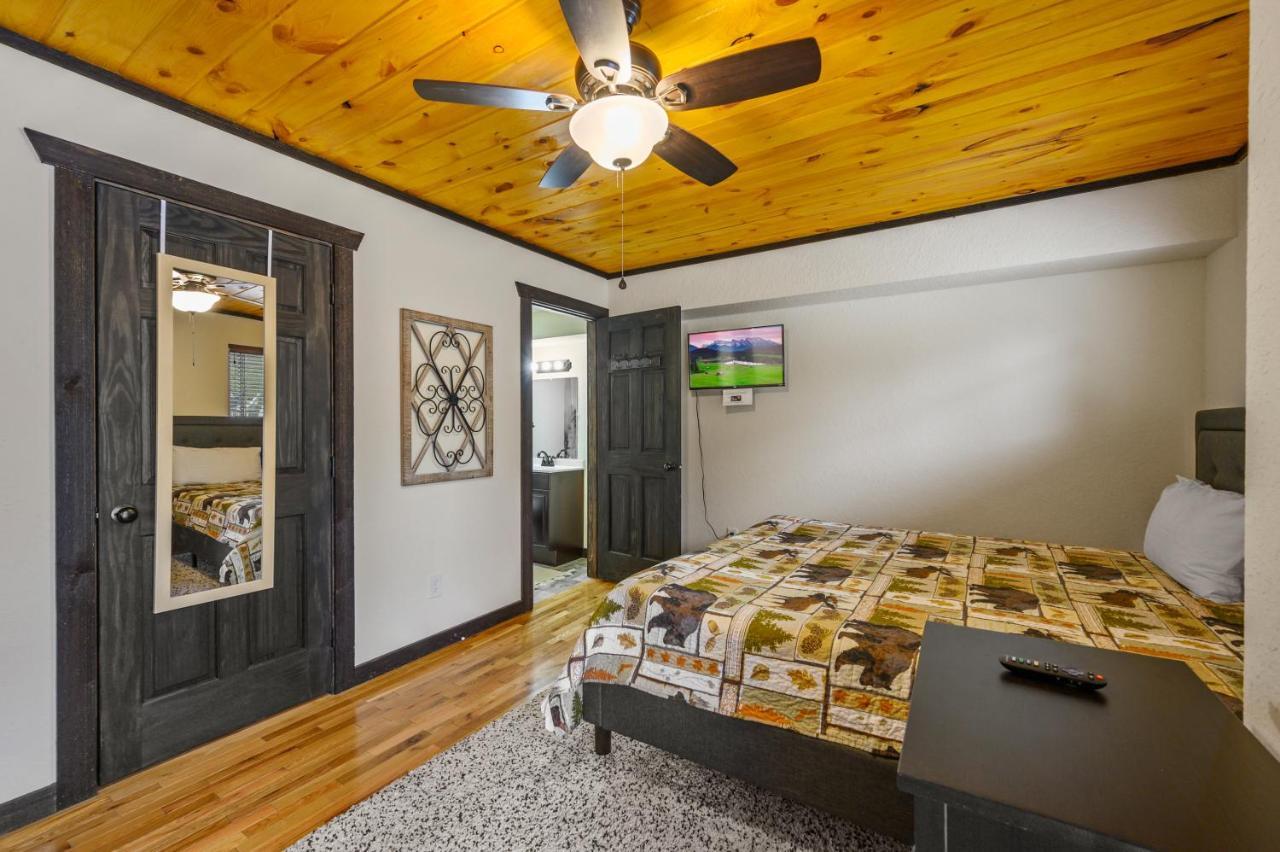 Smoky Mountain Chalet Pigeon Forge Εξωτερικό φωτογραφία