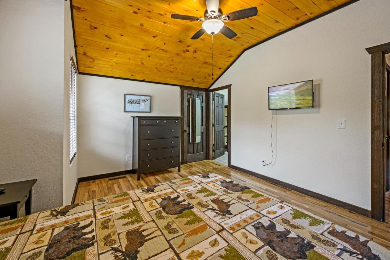 Smoky Mountain Chalet Pigeon Forge Εξωτερικό φωτογραφία