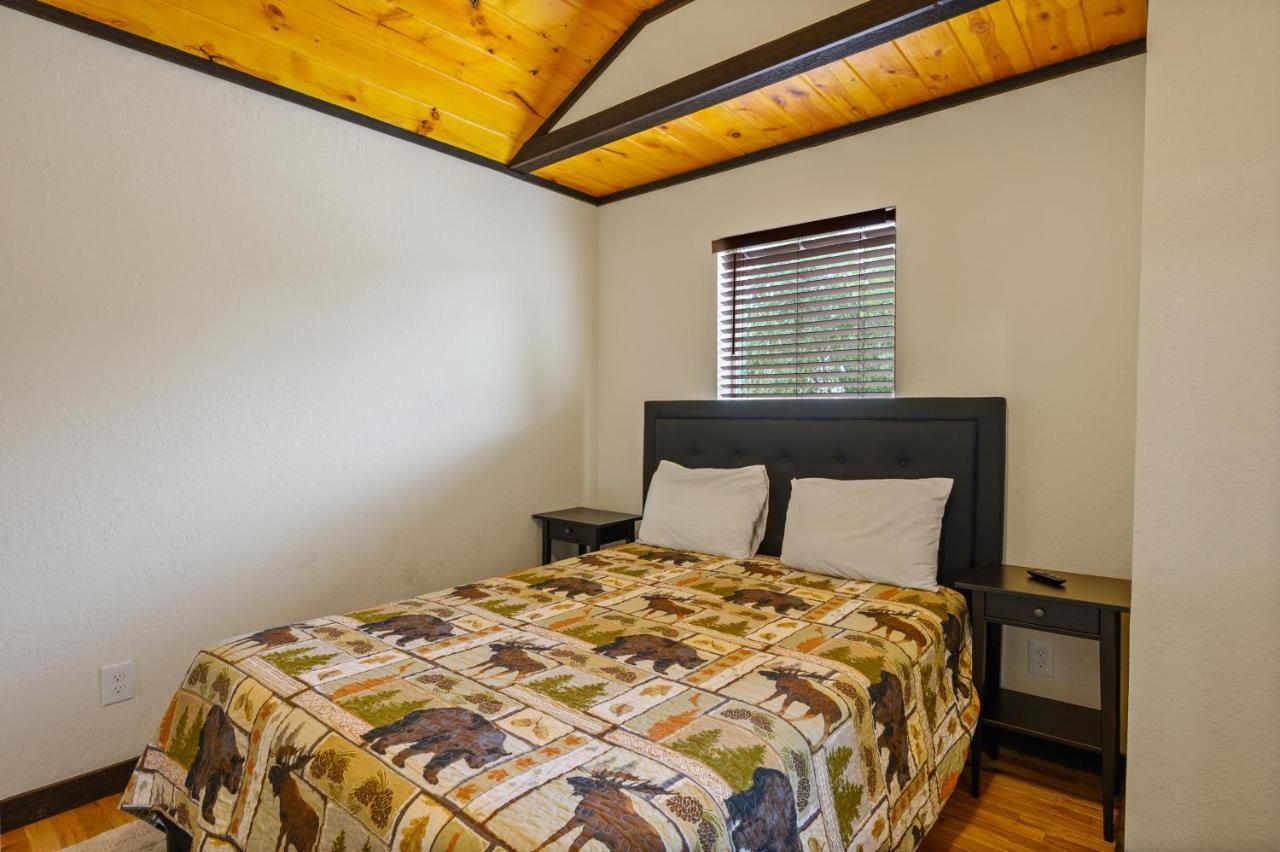 Smoky Mountain Chalet Pigeon Forge Εξωτερικό φωτογραφία