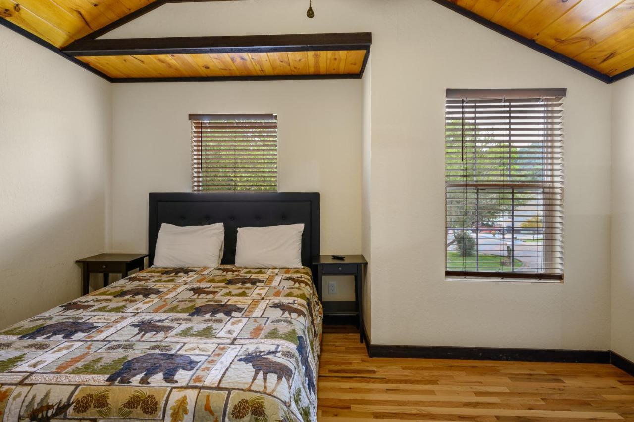 Smoky Mountain Chalet Pigeon Forge Εξωτερικό φωτογραφία